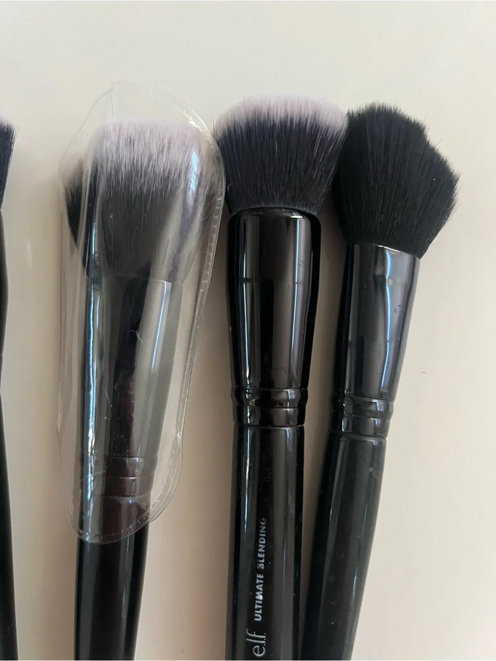 Makeup brushes lot